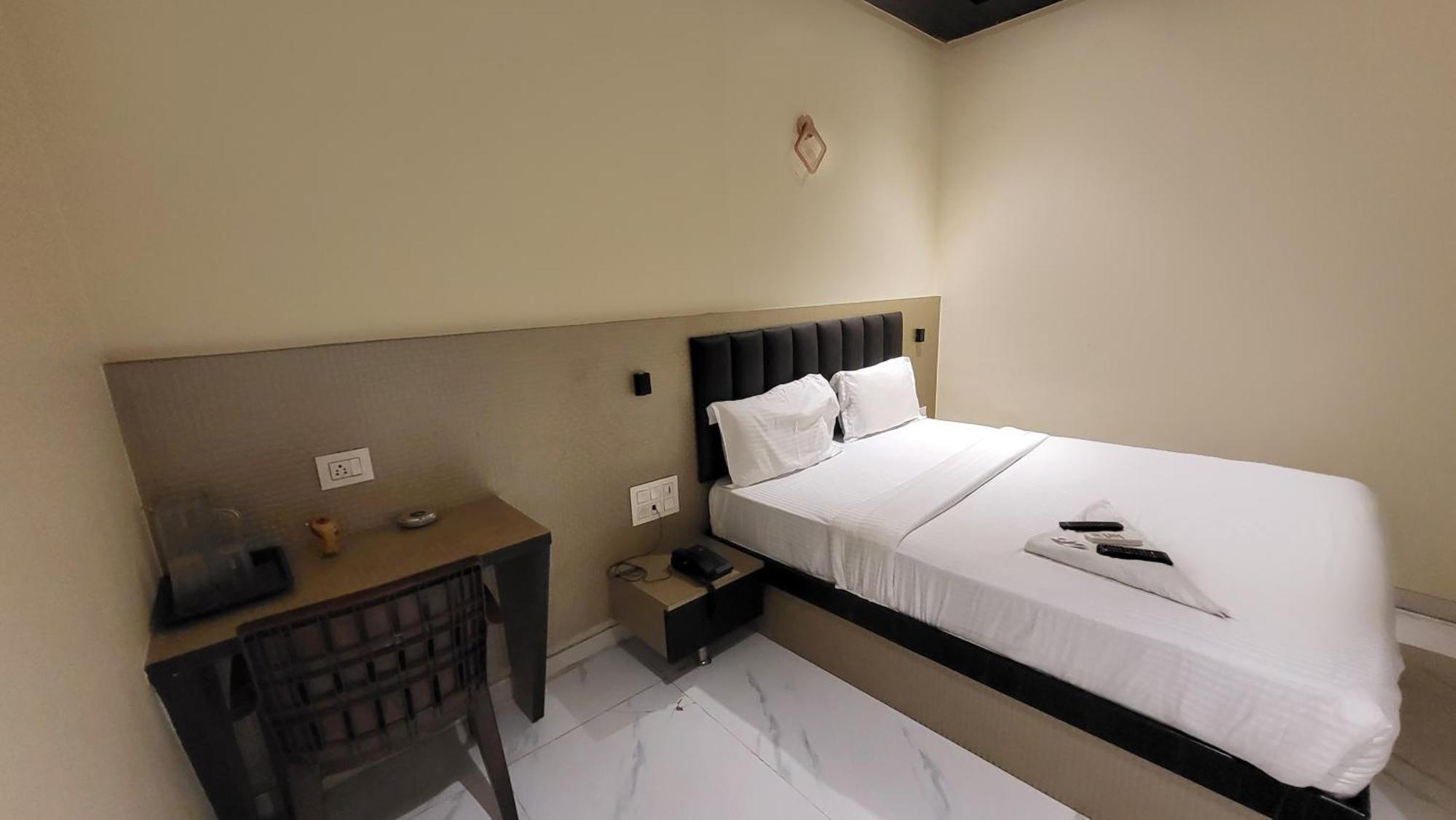 Fabhotel Prime Land - Nr Bkc Bombay Exterior foto